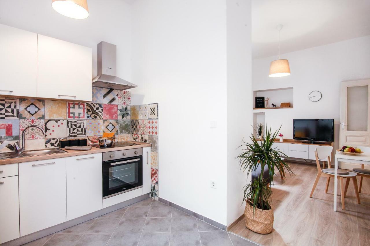 Apartment Kensi*** Пула Экстерьер фото