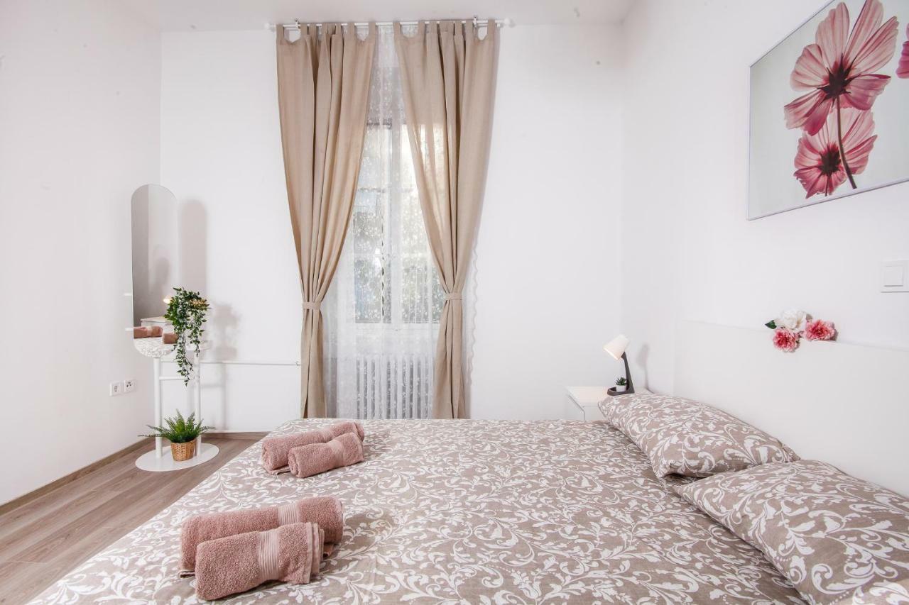 Apartment Kensi*** Пула Экстерьер фото